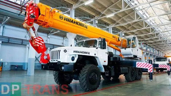 Автокран 25 тонн Івановець КС 55744