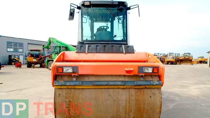 Каток Hamm HD120V