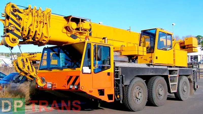 Автокран DEMAG вантажопідйомністю 40 тонн