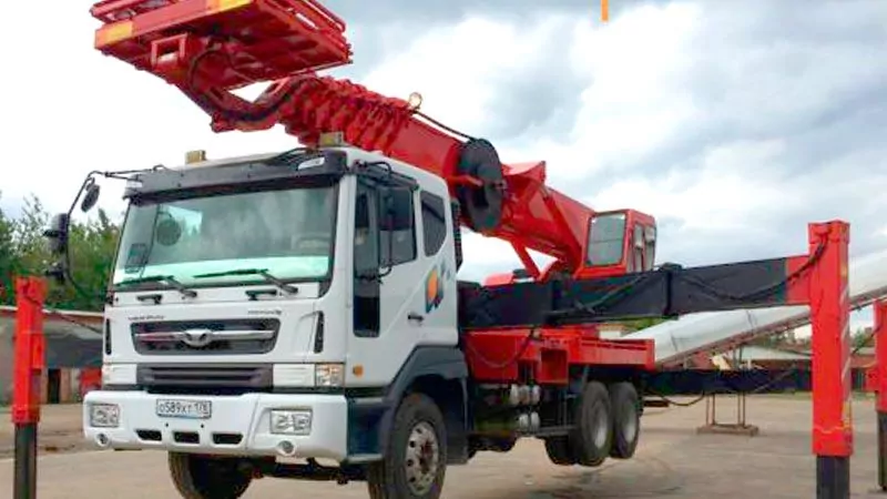 Автовышка 50 — 60 метров HORYONG SKY 600SF