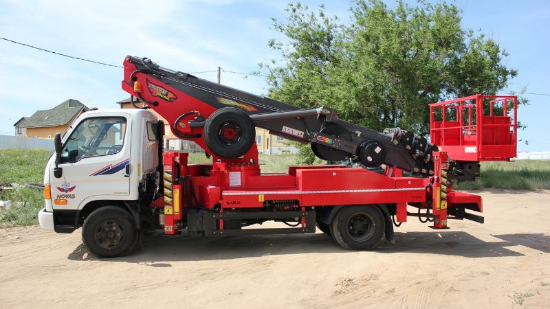 Автовышка до 30 метров HYUNDAI