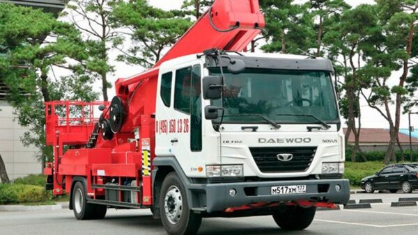 Автовышка 45 метров Daewoo