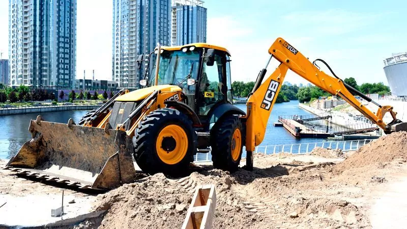 Екскаватор навантажувач JCB 4CX