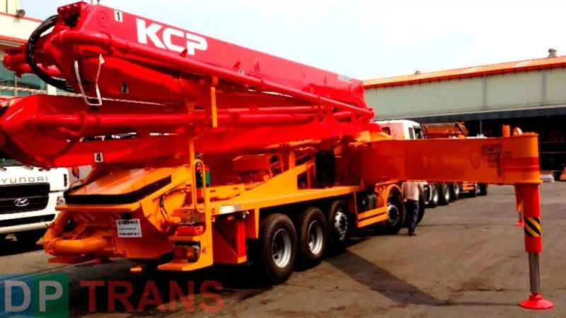 Автобетононасос KCP 52м