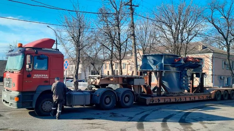 Трал с передним заездом 60 тонн