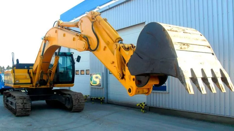 Арендовать JCB 330