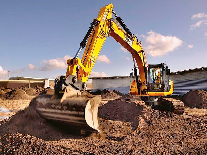 JCB 220 з планувальним ковшем jcb 220 з планувальним ковшем