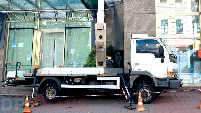 Автовышка Isuzu (Киев)