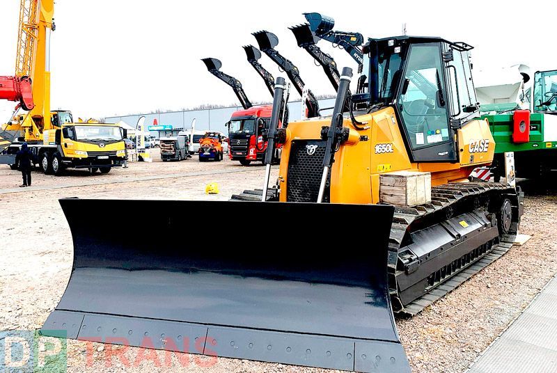 бульдозер для будівництва