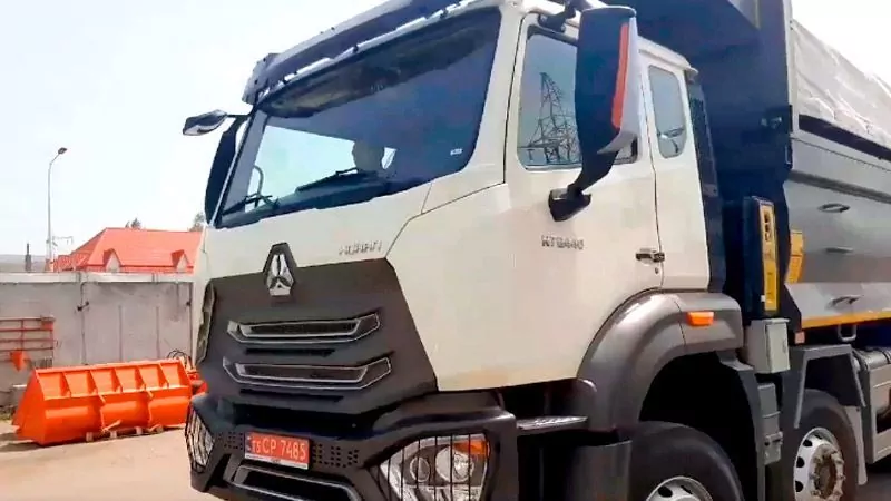 Самосвал HOWO