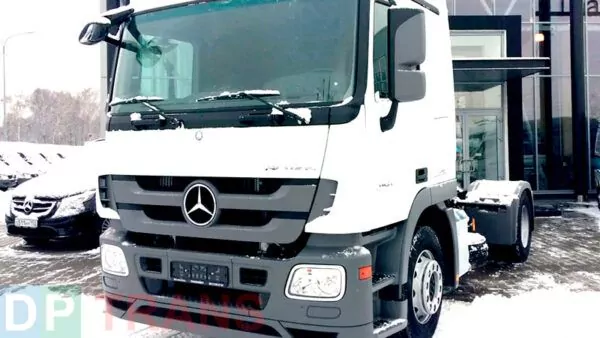 Mercedes-Benz Actros сідловий тягач Дніпро