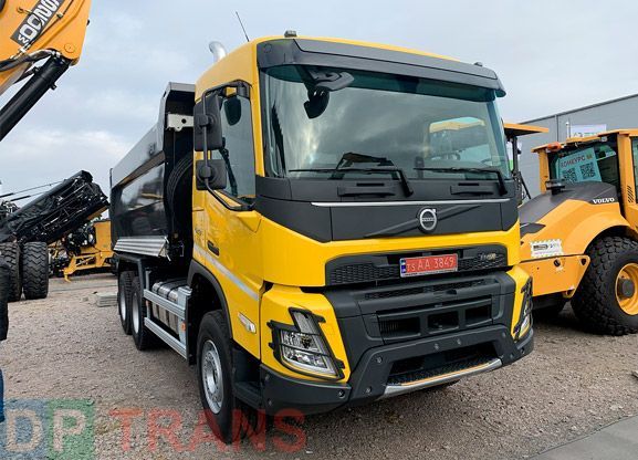 самоскид на виставці