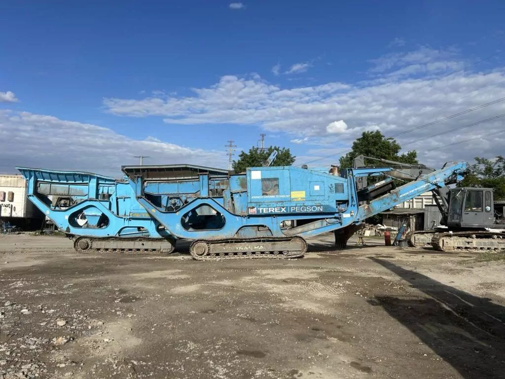 Мобильная щековая дробилка Terex Pegson XR400R